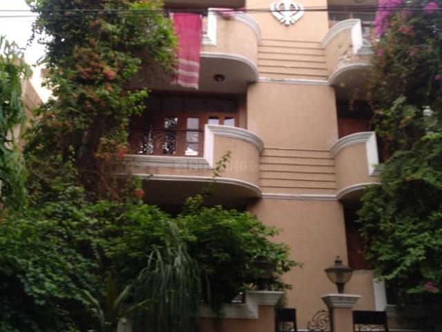 3 BHK Apartment in Chittaranjan Park for resale New Delhi. The reference number is 20632571