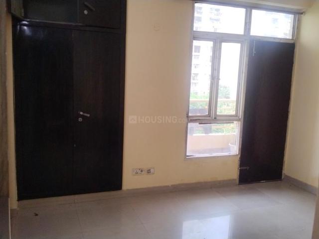 3 BHK Apartment in Crossings Republik for rent Ghaziabad. The reference number is 20681950