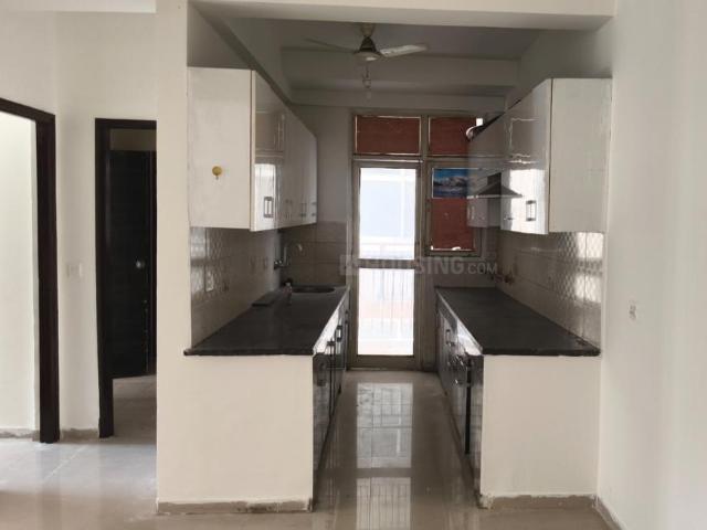 3 BHK Apartment in Crossings Republik for rent Ghaziabad. The reference number is 20934053