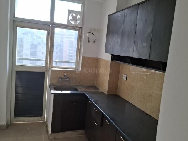 3 BHK Apartment in Crossings Republik for resale Ghaziabad. The reference number is 18993215