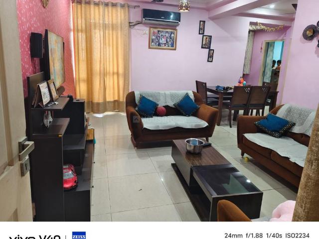 3 BHK Apartment in Crossings Republik for resale Ghaziabad. The reference number is 19301835