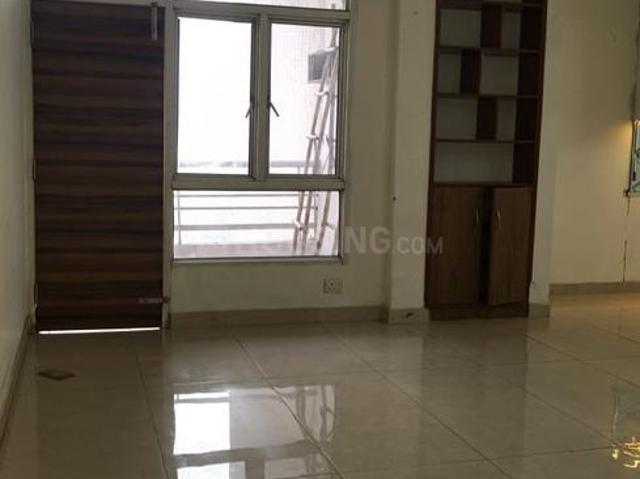 3 BHK Apartment in Crossings Republik for resale Ghaziabad. The reference number is 19330527