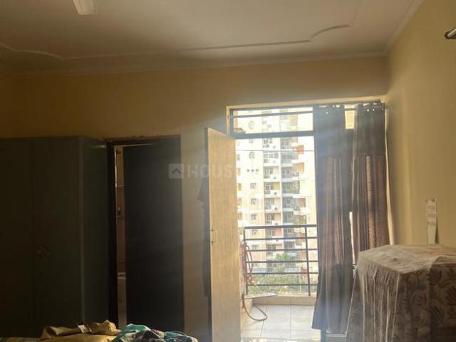 3 BHK Apartment in Crossings Republik for resale Ghaziabad. The reference number is 19781696