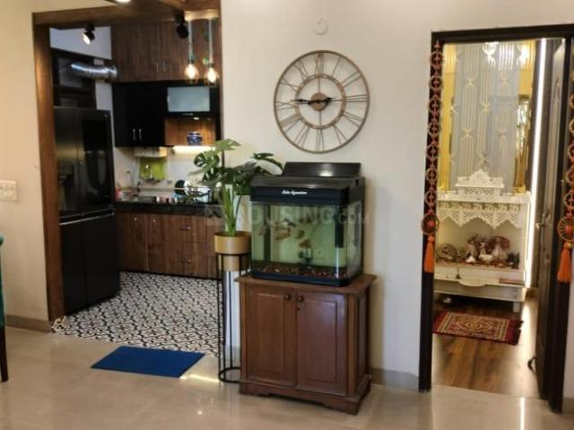 3 BHK Apartment in Crossings Republik for resale Ghaziabad. The reference number is 20584757