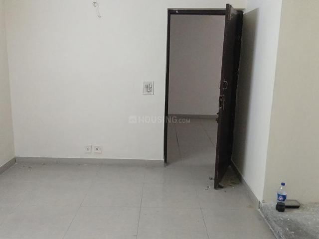 3 BHK Apartment in Crossings Republik for resale Ghaziabad. The reference number is 20966878