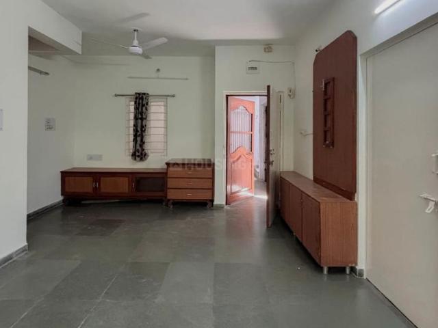 3 BHK Apartment in Ambawadi for rent Ahmedabad. The reference number is 19919276