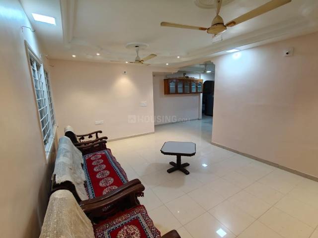 3 BHK Apartment in Ambawadi for rent Ahmedabad. The reference number is 20103195
