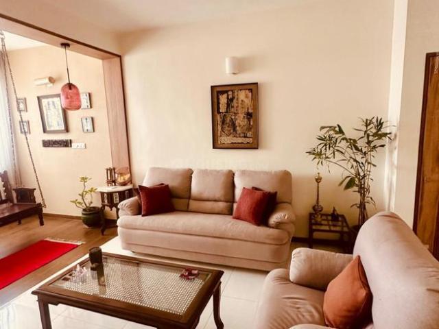 3 BHK Apartment in Ambawadi for rent Ahmedabad. The reference number is 20249366