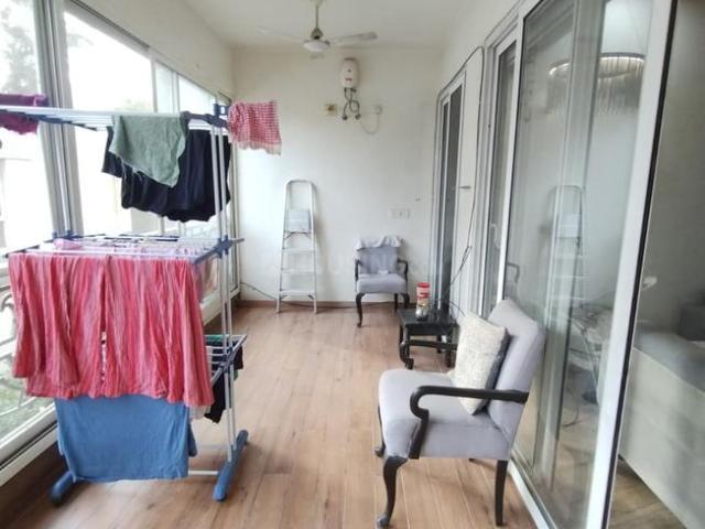 3 BHK Apartment in Ambawadi for resale Ahmedabad. The reference number is 20483908