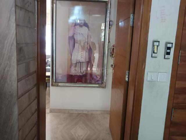 3 BHK Apartment in Ambawadi for resale Ahmedabad. The reference number is 20599124