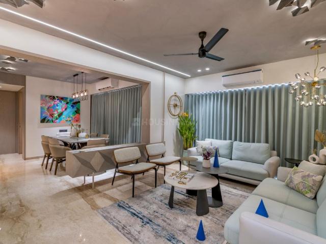 3 BHK Apartment in Ambawadi for resale Ahmedabad. The reference number is 20890036