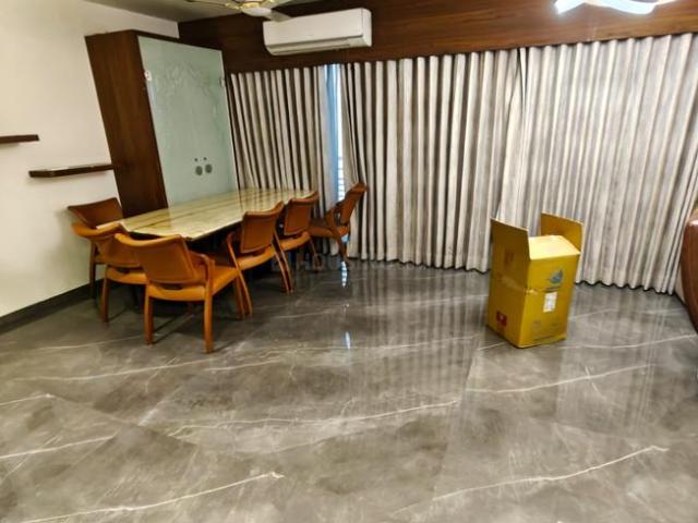3 BHK Apartment in Ambli for rent Ahmedabad. The reference number is 20188974