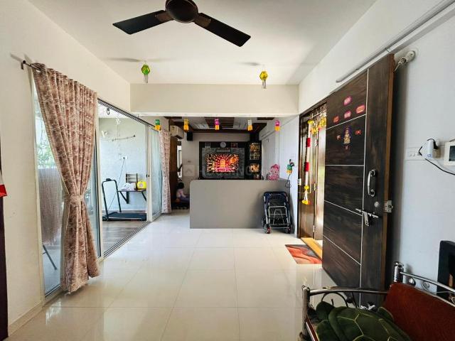 3 BHK Apartment in Anand Nagar, Sinhagad Road for resale Pune. The reference number is 20576703