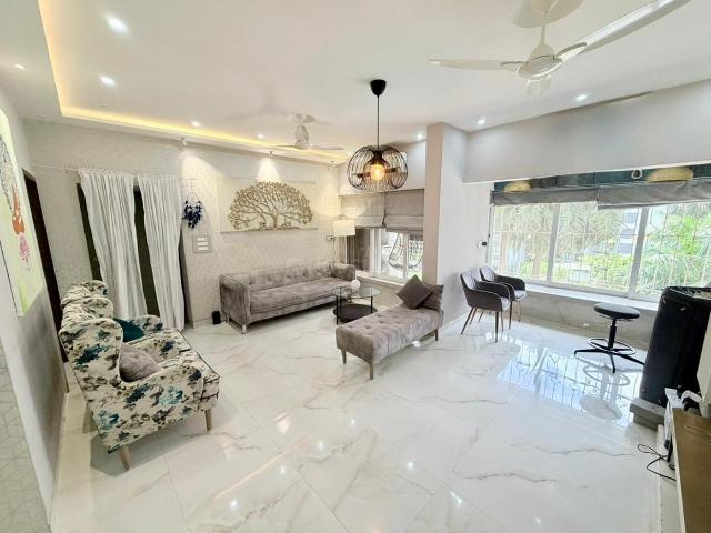3 BHK Apartment in Andheri West for rent Mumbai. The reference number is 20774645