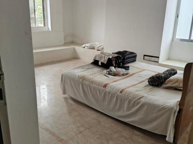 3 BHK Apartment in Andheri West for resale Mumbai. The reference number is 18363728