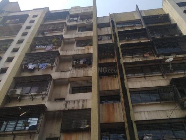 3 BHK Apartment in Andheri West for resale Mumbai. The reference number is 20451892