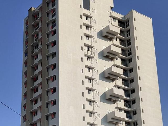3 BHK Apartment in Andheri West for resale Mumbai. The reference number is 6118217