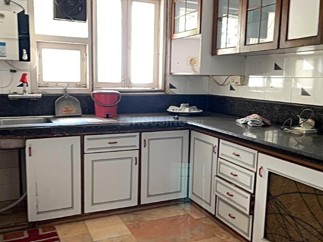 3 BHK Apartment in Andheri West for resale Western Suburbs. The reference number is 17076984