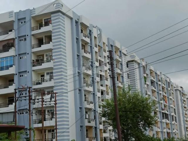 3 BHK Apartment in Anora Kala for resale Faizabad Road. The reference number is 16926664