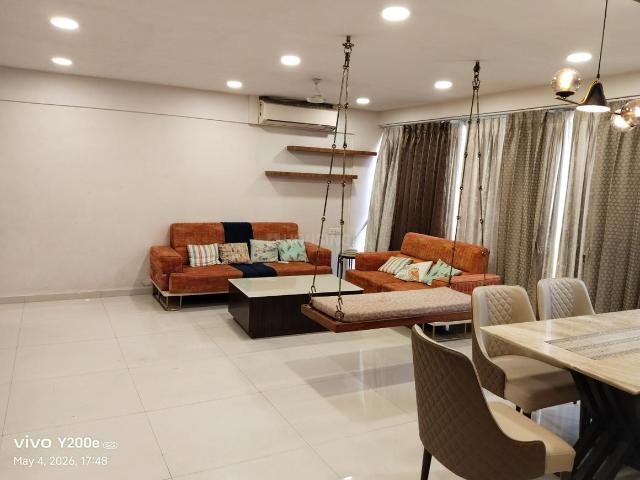 3 BHK Apartment in Abhva for rent Surat. The reference number is 20157144