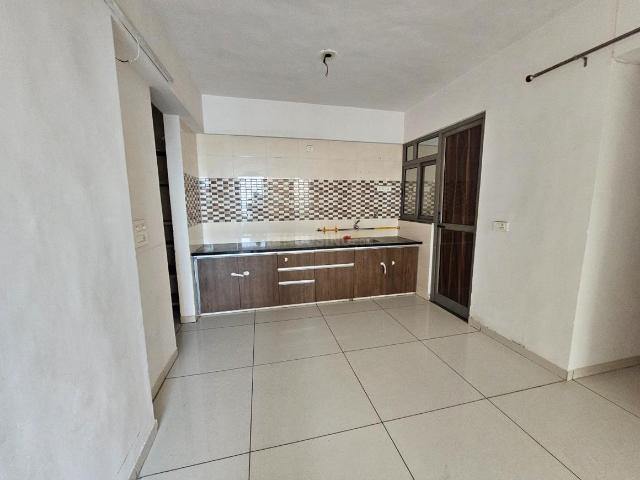 3 BHK Apartment in Acher for rent Ahmedabad. The reference number is 17695096