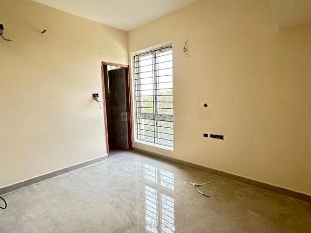 3 BHK Apartment in Adyar for resale Chennai. The reference number is 20789716