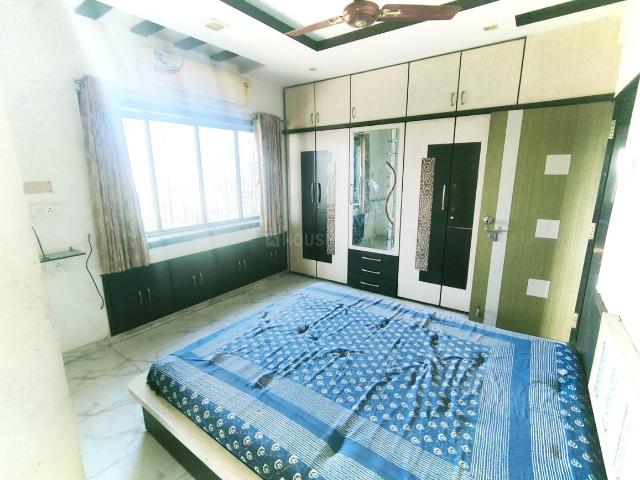 3 BHK Apartment in Adajan for resale Surat. The reference number is 19736377