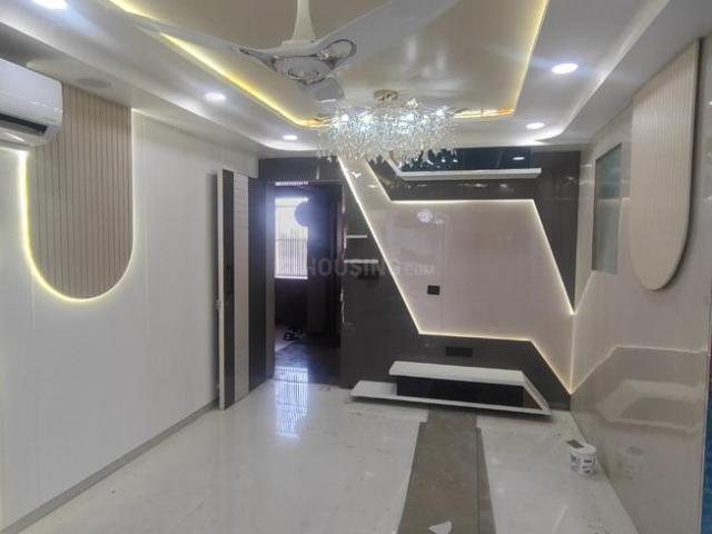 3 BHK Apartment in Adajan for resale Surat. The reference number is 20109995