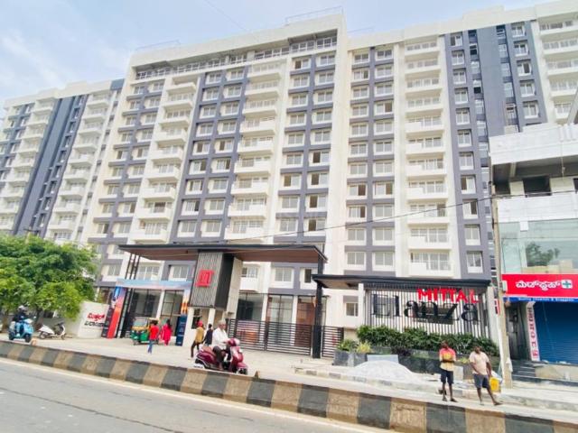 3 BHK Apartment in Agrahara Layout for resale Bangalore. The reference number is 14608509