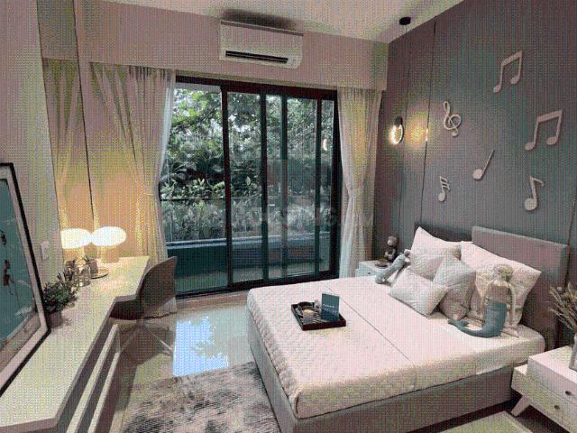 3 BHK Apartment in Agripada for resale Mumbai. The reference number is 20041034