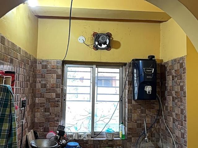 3 BHK Apartment in Airport Gate no. 1 for resale Kolkata. The reference number is 17053970