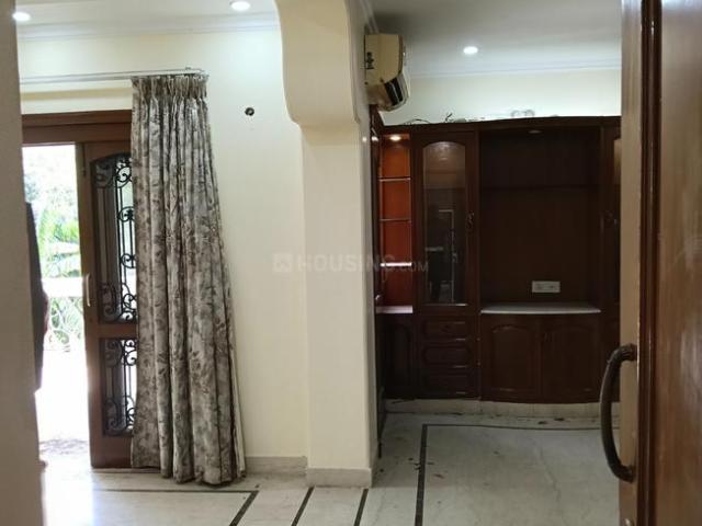 3 BHK Apartment in Alaknanda for resale New Delhi. The reference number is 20577322