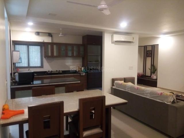 3 BHK Apartment in Alkapuri for rent Vadodara. The reference number is 14703916