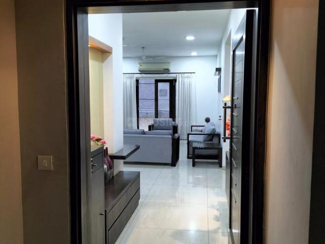 3 BHK Apartment in Alkapuri for rent Vadodara. The reference number is 14844527