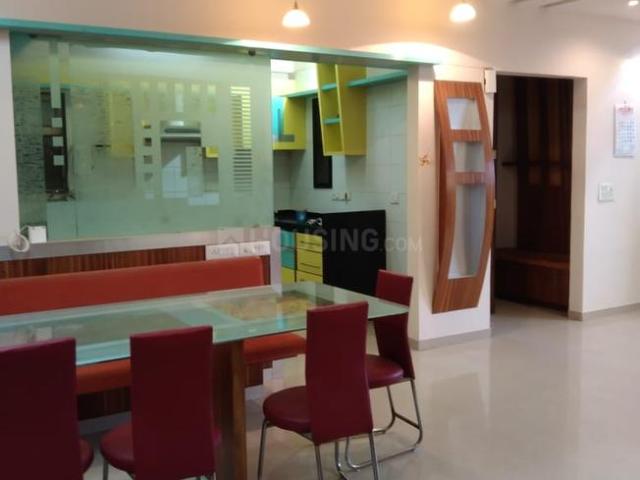 3 BHK Apartment in Alkapuri for rent Vadodara. The reference number is 16925149