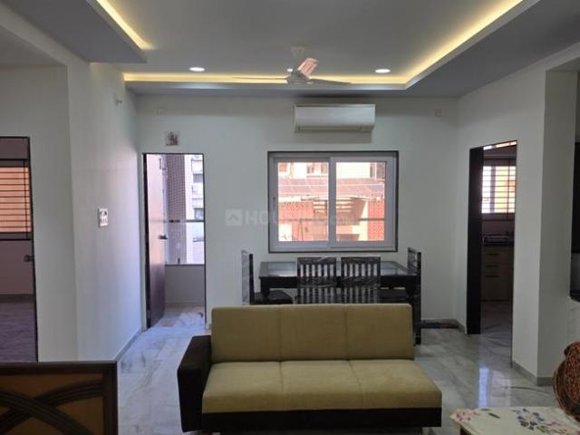 3 BHK Apartment in Alkapuri for rent Vadodara. The reference number is 19323781