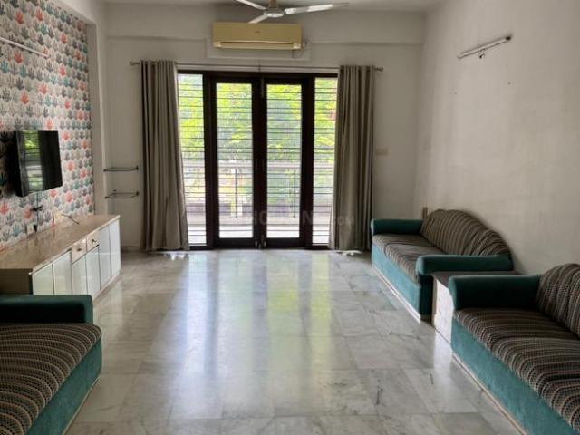 3 BHK Apartment in Alkapuri for rent Vadodara. The reference number is 20541859