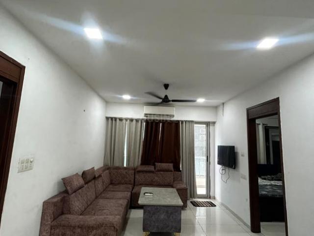 3 BHK Apartment in Alkapuri for rent Vadodara. The reference number is 20903680