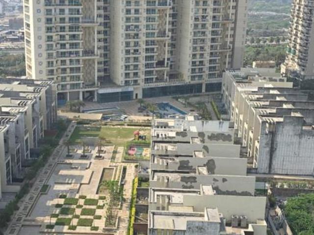3 BHK Apartment in Alpha II for rent Greater Noida. The reference number is 20348496