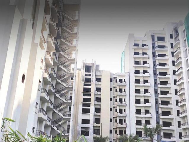 3 BHK Apartment in Ashok Nagar for resale New Delhi. The reference number is 19803497