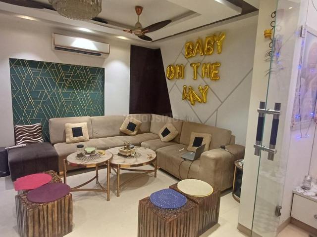 3 BHK Apartment in Ashok Vihar for resale New Delhi. The reference number is 16311879