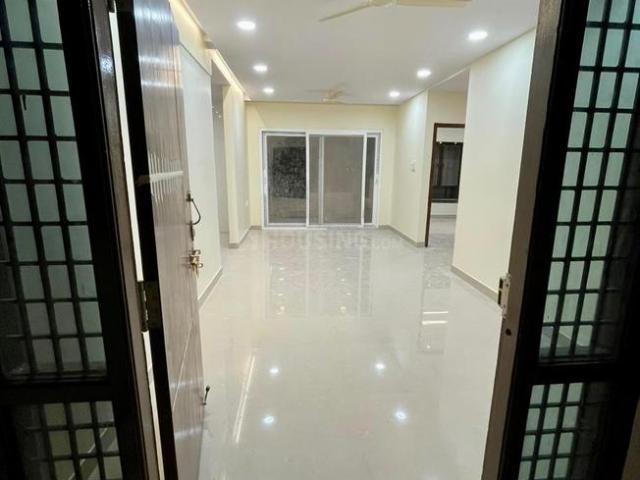 3 BHK Apartment in Auto Nagar for resale Hyderabad. The reference number is 14586077