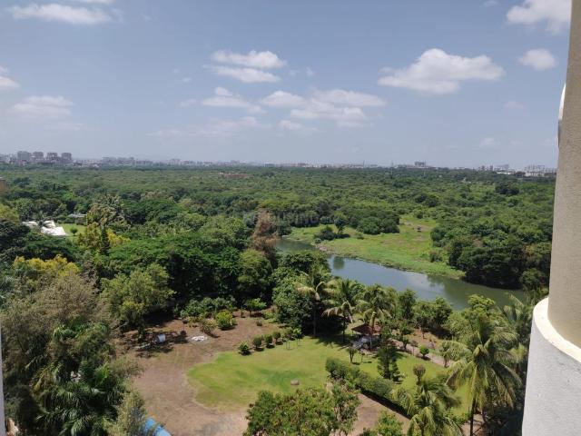 3 BHK Apartment in Aundh for rent Pune. The reference number is 20129377