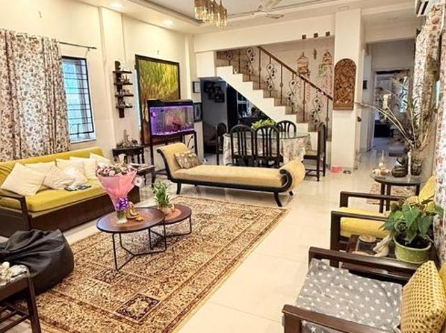 3 BHK Apartment in Aundh for resale Pune. The reference number is 20710908
