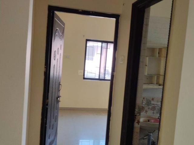 3 BHK Apartment in Azamshah Layout for rent Nagpur. The reference number is 18069963