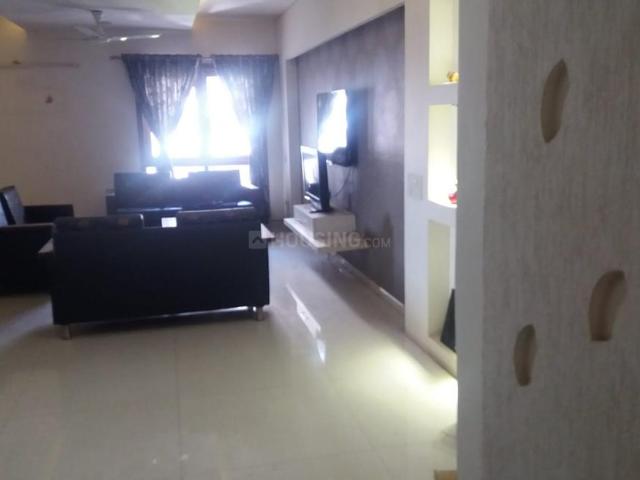3 BHK Apartment in Bodakdev for rent Ahmedabad. The reference number is 18726027