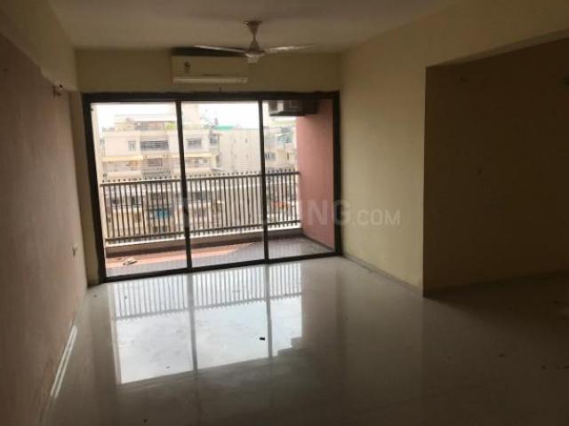 3 BHK Apartment in Bodakdev for rent Ahmedabad. The reference number is 20957881