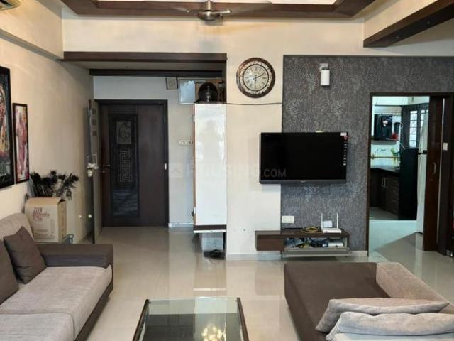 3 BHK Apartment in Bodakdev for resale Ahmedabad. The reference number is 19749083