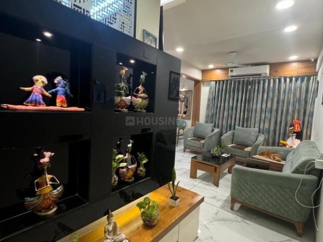 3 BHK Apartment in Bopal for rent Ahmedabad. The reference number is 16912794