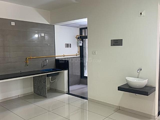 3 BHK Apartment in Bopal for rent Ahmedabad. The reference number is 19756411